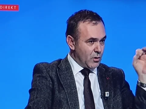 Selimi dice que Kosovo espera un acuerdo con Serbia