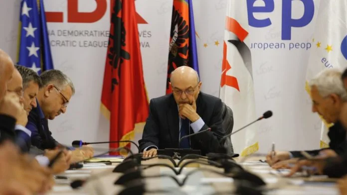 Mustafa- MPs rejecting the motion: This behavior ends, respect the party