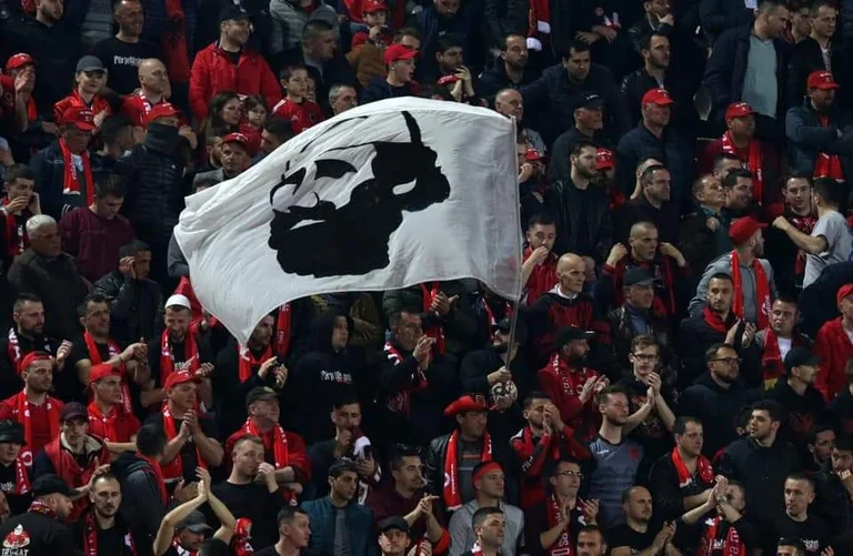 Red and Black Types message to Albanians: Be good, stay home