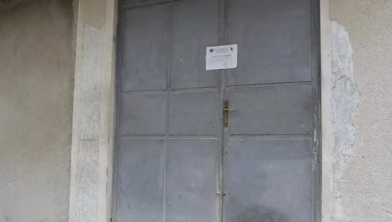 Le moulin ferme à Zhabar, Mitrovica, en raison de la farine chère