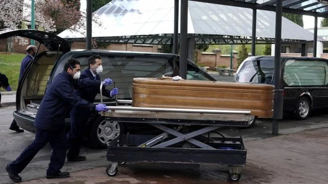 Coronavirus: Spanish army finds dead and abandoned in the house of elders