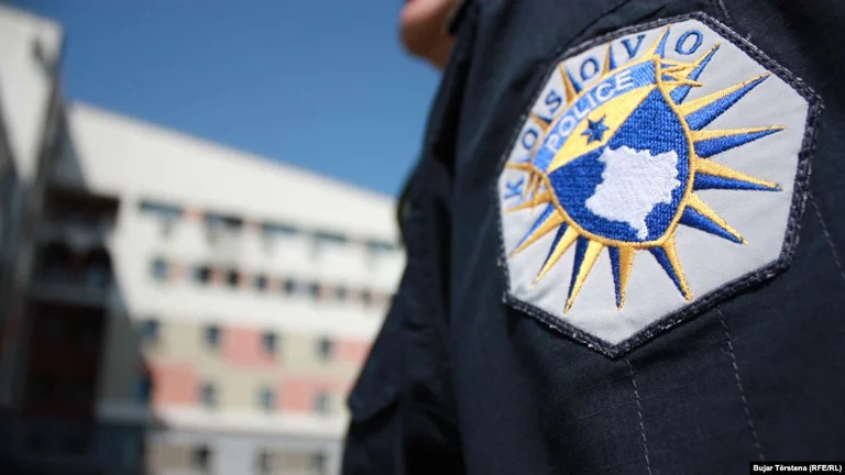 Thaci: Ordenar a los órganos que no sigan la decisión inconstitucional del gobierno, tomar violaciones legales