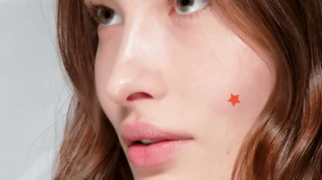 How to get rid of a pimple within an hour and make it less red