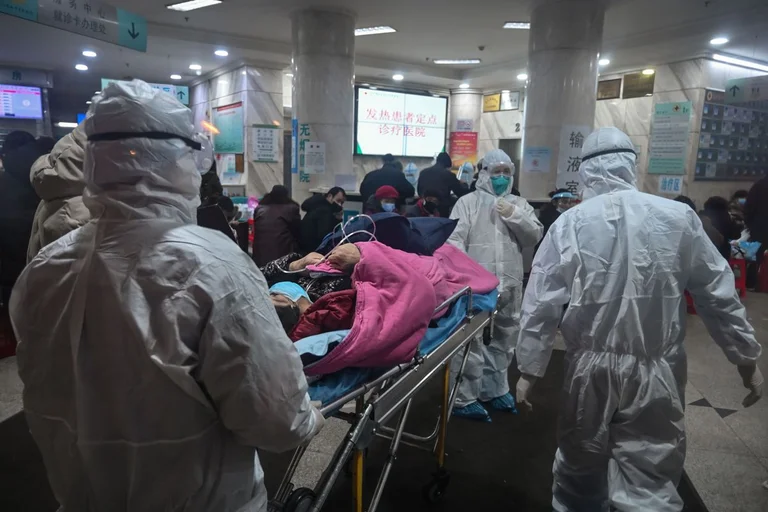 Symptômes de l'infection à Wuhan