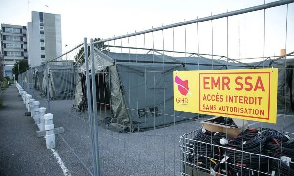 France pulls out army, begins construction of Coved-19 hospitals on the ground