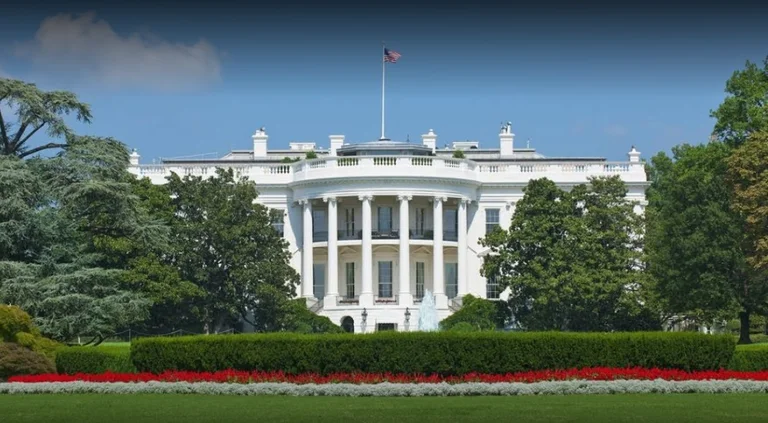 Administrata e Trumpit: S’mjafton vendimi i sotëm i Kurtit, duhet ta heqë tarifën plotësisht