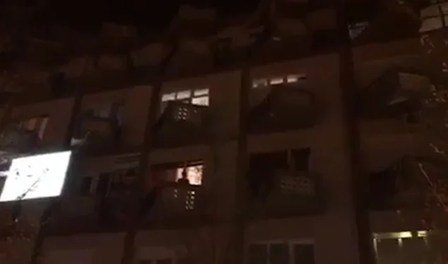 Edhe sonte “Protestë n ‘Ballkon”