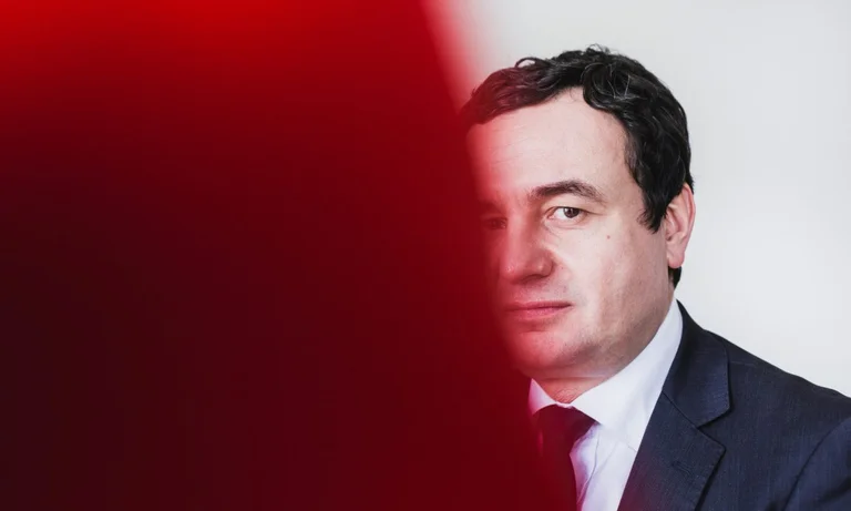 Albin Kurtit i vjen një mbështetje e fuqishme nga Shqipëria