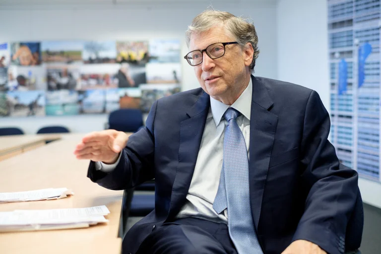 Bill Gates: Ja si mund ta zhdukim për 10 javë koronavirusin