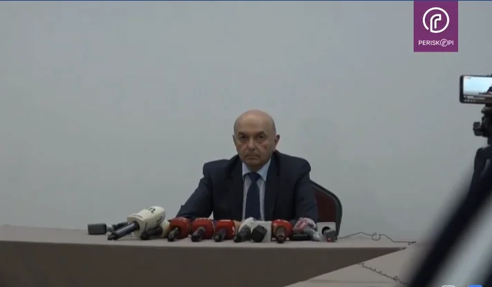 Mustafa pas prishjes së koalicionit: Nuk lejojmë që çdo ditë Kurti t’i tallë ministrat tanë