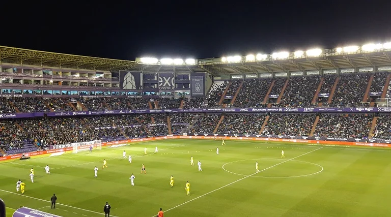La Liga ofron teste falas për futbollistët, klubi i refuzon: Të tjerët kanë nevojë më shumë se ne