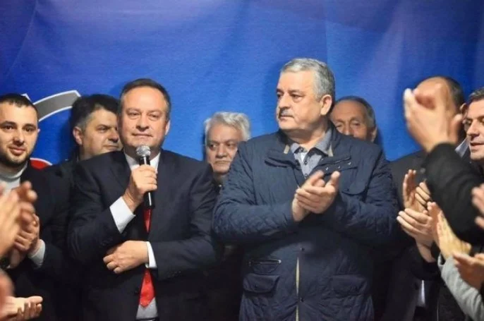 Rudari pas shkarkimit të Veliut: S’është koha për shou