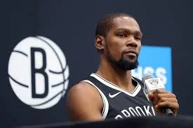 Ylli i NBA infektohet me koronavirus