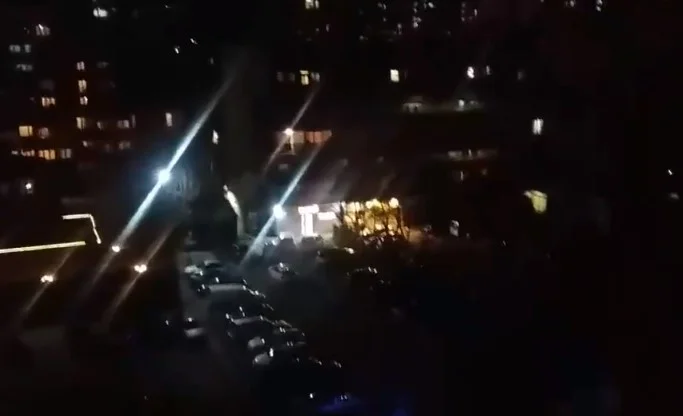 Pamje nga Prishtina: Duartrokitjet për heronjtë e ditëve të sotme