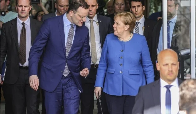 Germany offers unlimited loans to save businesses from corruption
