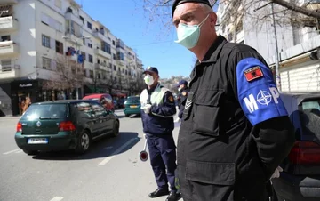 Économie albanaise en quarantaine, les pertes pourraient dépasser 25 millions d'euros par jour