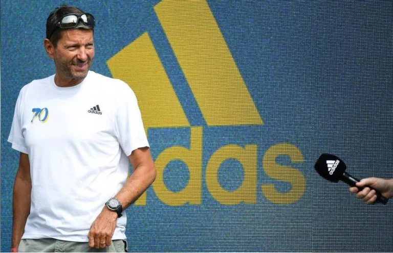 Adidas perd plus d'un milliard de dollars sur le marché chinois, et Puma est touché
