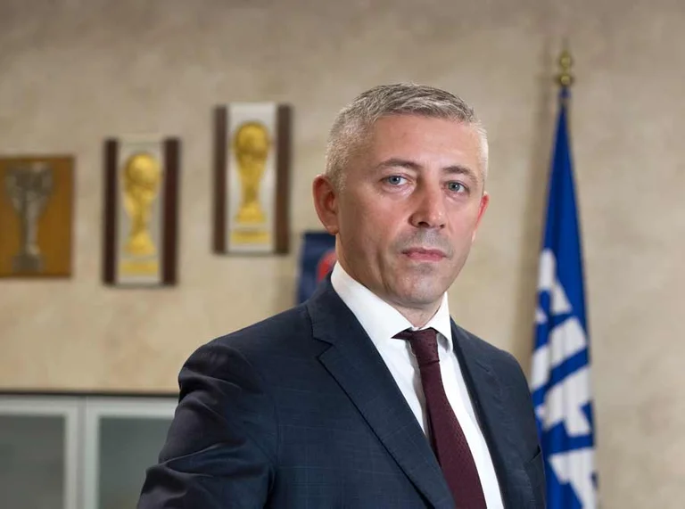 Le président de la Fédération de football de Serbie confirmé par Coronavirus