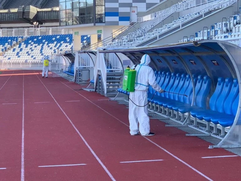 “Fadil Vokri” désinfecter les espaces du stade