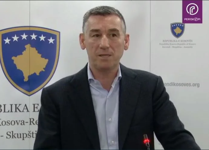 Nous commandons le pouvoir : Nous ne sommes pas des ennemis, nous nous concentrons sur la bataille nationale.