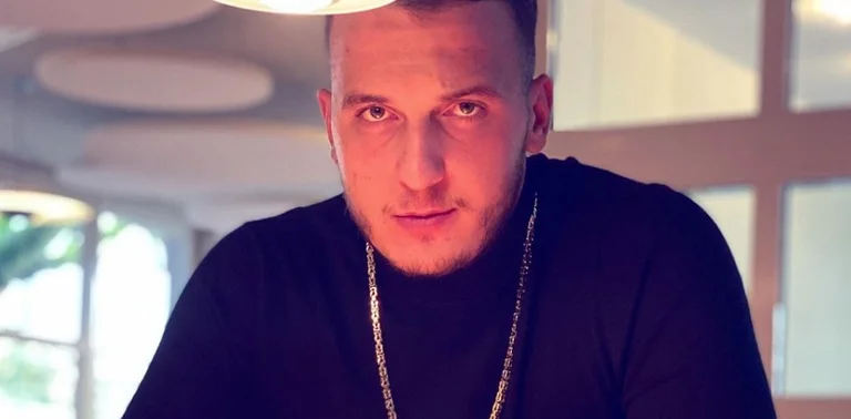 Mozzie reagiert nach Panik für Koronar: Es ist nicht auf uns.