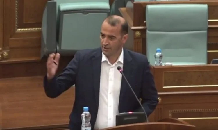 Haradinaj: Liste serbe, position ou opposition au Parlement Commissions