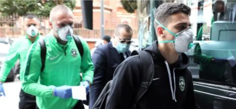 ) U n EFA is waiting to be infected with coronary, a popular player to postpone the European Championship.