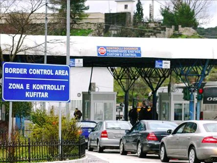 Montenegro ha chiuso il confine con l'Albania