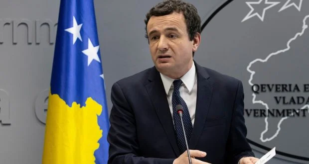 El indefenso Albin Kurti - No.