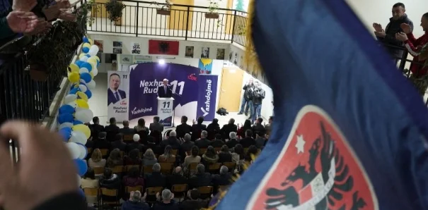 LDK di Llap-Vetvendosje: Ascoltare l'America o dividere le strade