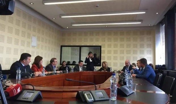 Agency for Information and Private Commissioner Competition Declared