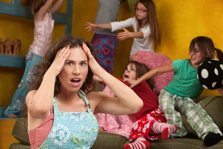 Stress Harasses Salute in forme diverse