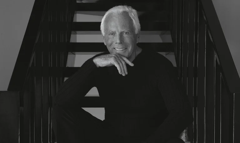 Giorgio Armani dona una grande somma di denaro per impedire la diffusione della coronaria