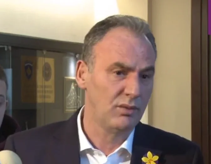 Limaj après avoir rencontré Thaci: Talla pourrait coûter le Kosovo