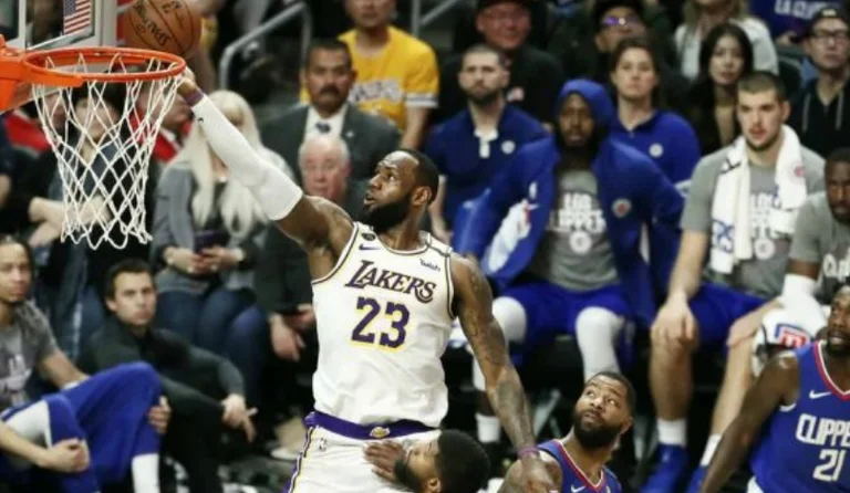 NBA: LeBron James entscheidend bei California derby