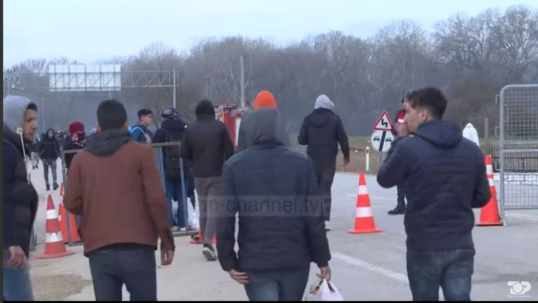 Gjirokastra, First 50 Syrian Refugees Land in Albania