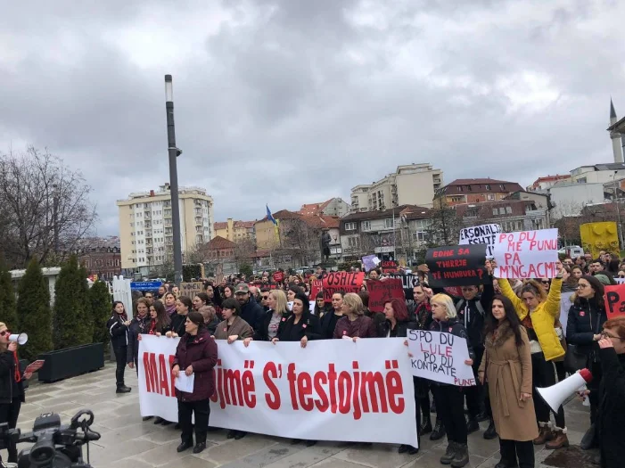 El 8 de marzo, las mujeres volvieron a marchar, no celebraron