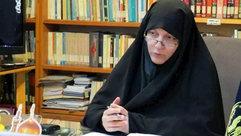 Iranian lawmaker dies as a result of coronary