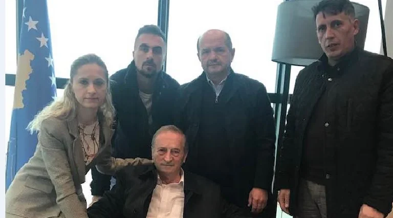 Azem Syla parte per l'Aia