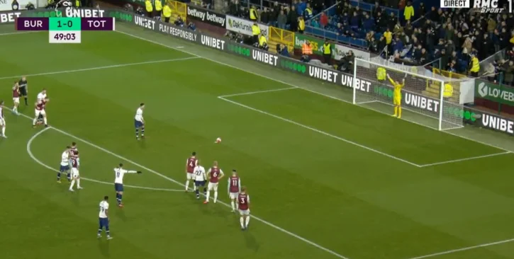Penaltie supprime Tottenham de la crise, les résultats correspondent