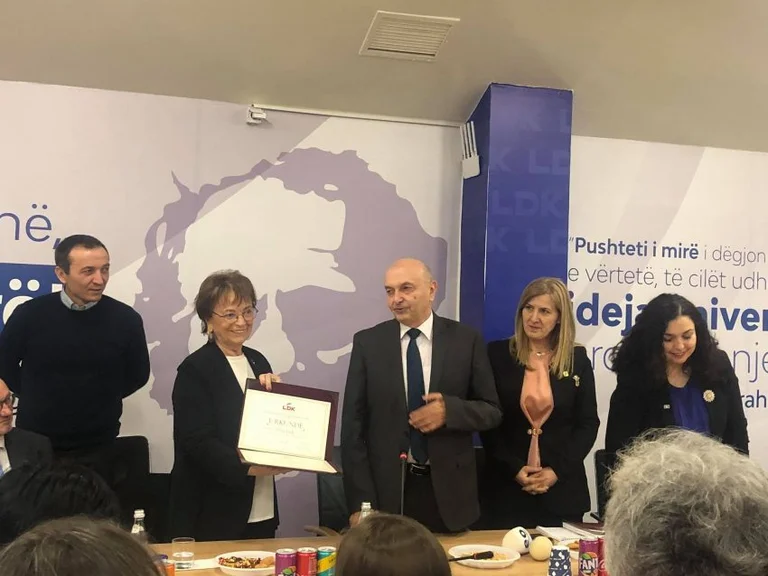L'ancien eurodépôt Doris Pack appelle à la réconciliation entre le Kosovo et la Serbie