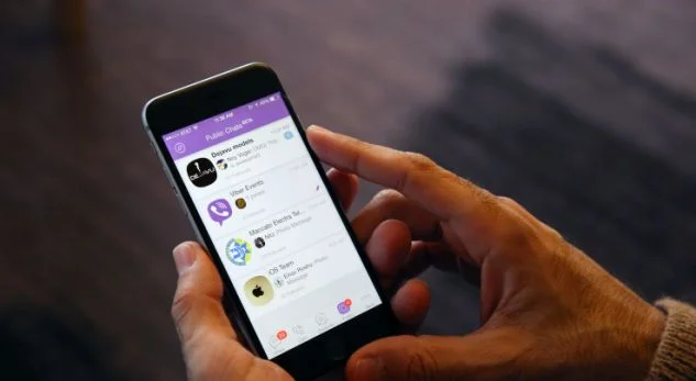 Through Viber, the young man from Gjilan cheats on his citizens by introducing himself as a policeman