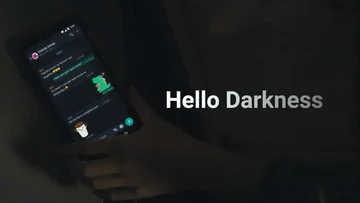 El video que Whatsapp anunció la llegada de su modo oscuro