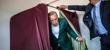 Erdogan a fait la queue dans la selle: Comment la Turquie a-t-elle été humiliée face à Assad en Syrie?
