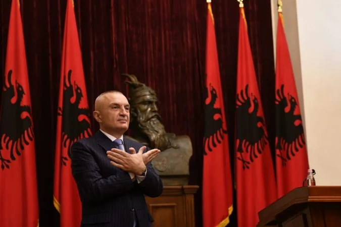 Meta: Estoy de servicio hasta 2022, por toda Albania.