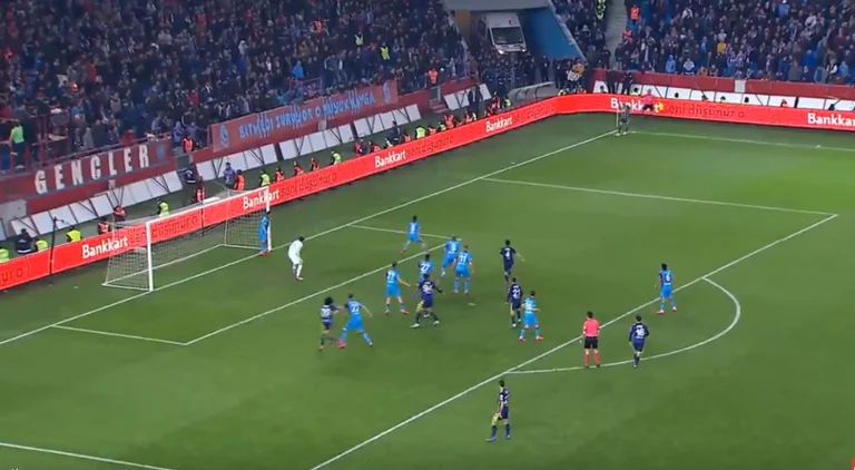 Kosovo's Bisha (Kosovo), Vedat Muriqi marks fantastic goal with the head for Fenerbahcen