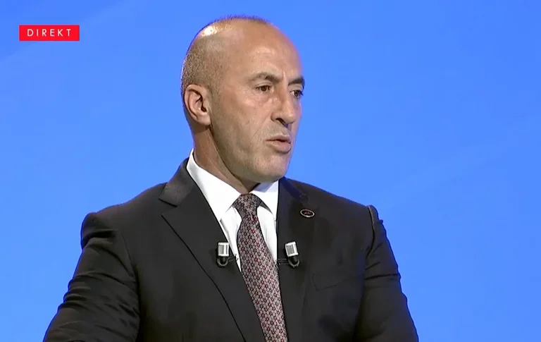 Haradinaj: Nunca he visto a los políticos de...
