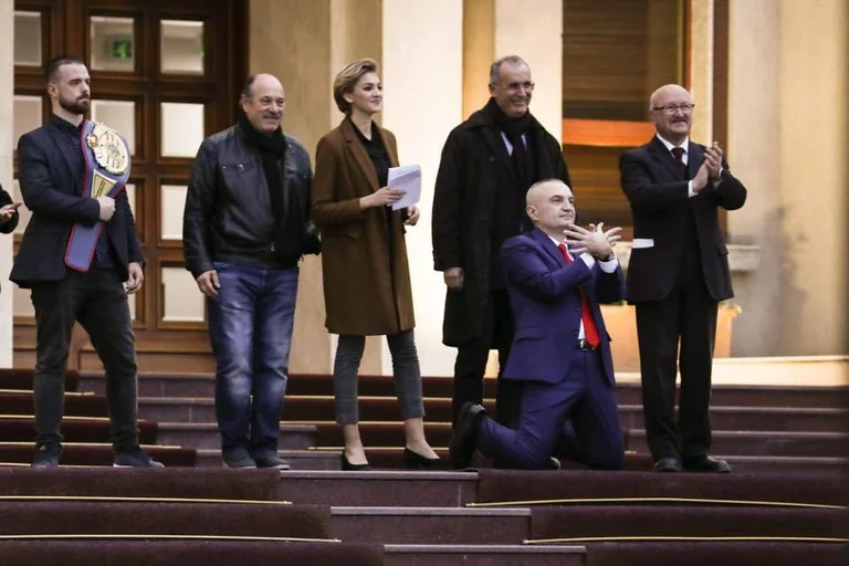 Ilir Meta makes strange moves in front of protesters