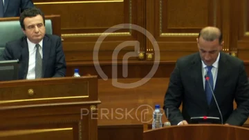 Haradinaj – Kurtit: U vranë njerëz me kauzën tënde kundër Serbisë, pse i buzëqeshe Bërnabiqit