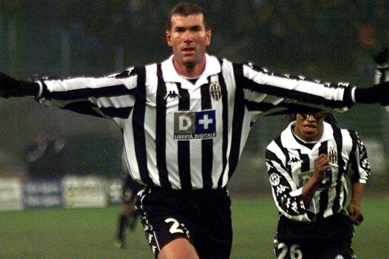 Zidane Superol gegen Inter im Jahr 1996 ist alles, was Sie sehen wollen.